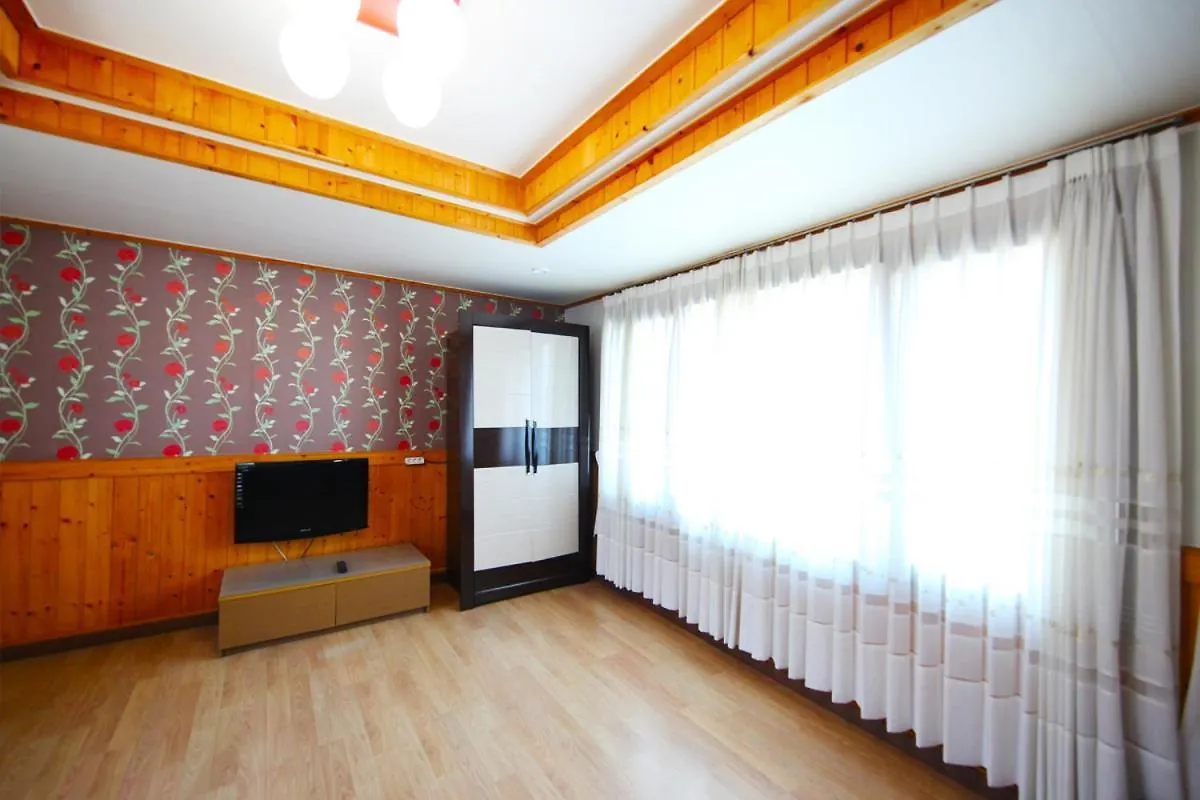 Incheon Ejakdo Haeoreum 인천 이작도해오름 South Korea