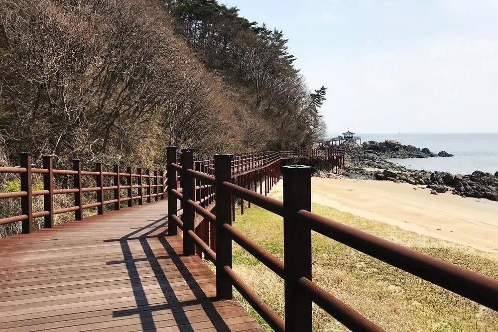 Apartment Incheon Ejakdo Haeoreum 인천 이작도해오름